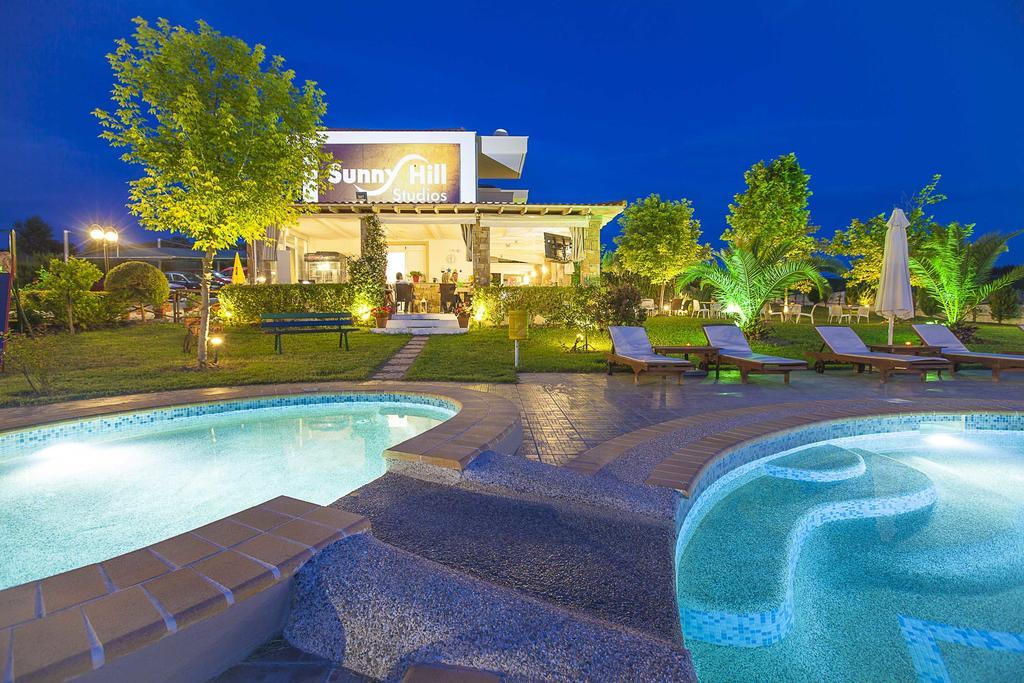 Sunny Hill Hotel Sani  Bagian luar foto